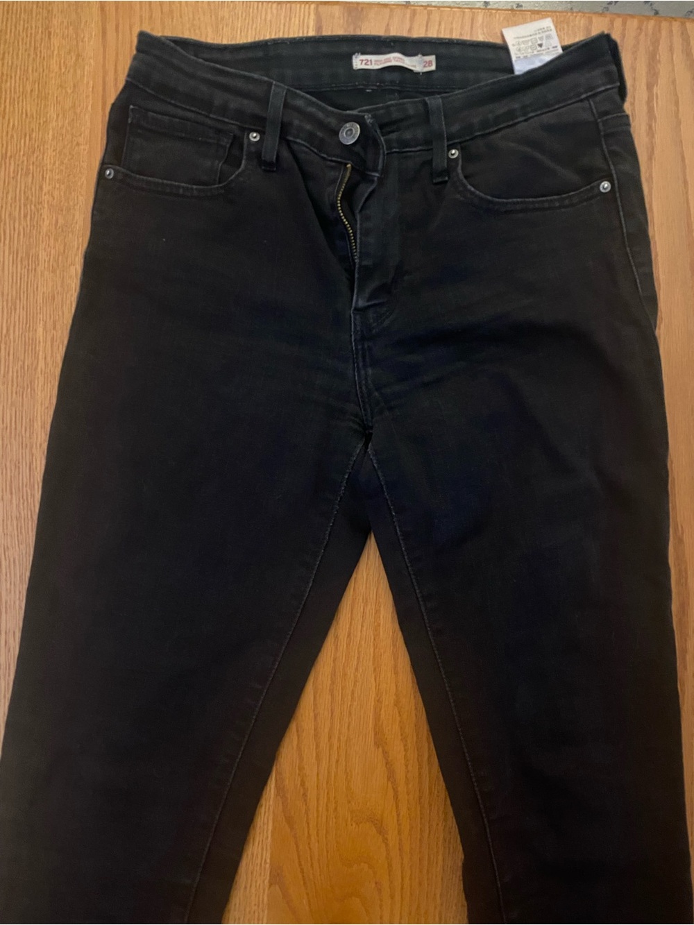 Levi's Women's Slim Jeans in Black 721